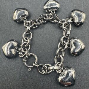 Puffy Heart Silver Tone Chain Link Hearts Charm Stainless Steel 7" Bracelet EUC